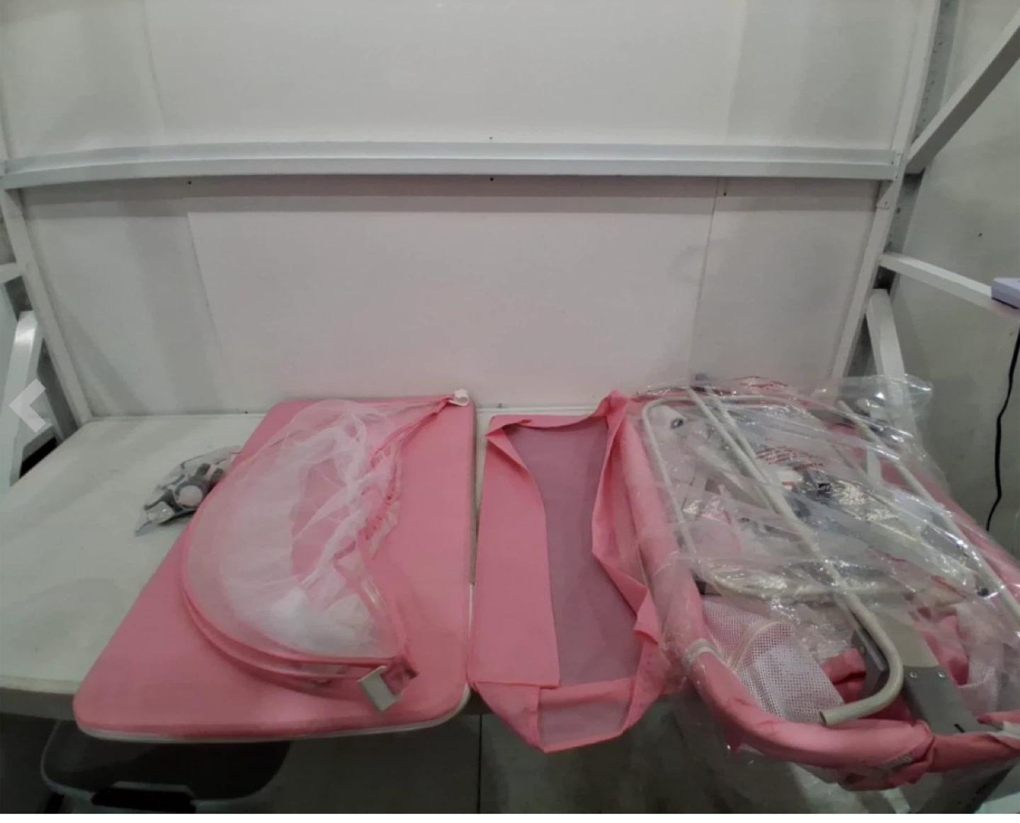 YOULUZHEN BEDSIDE SLEEPER 3-IN-1 TRAVEL CRIB/BED/BASSINET - photo 2