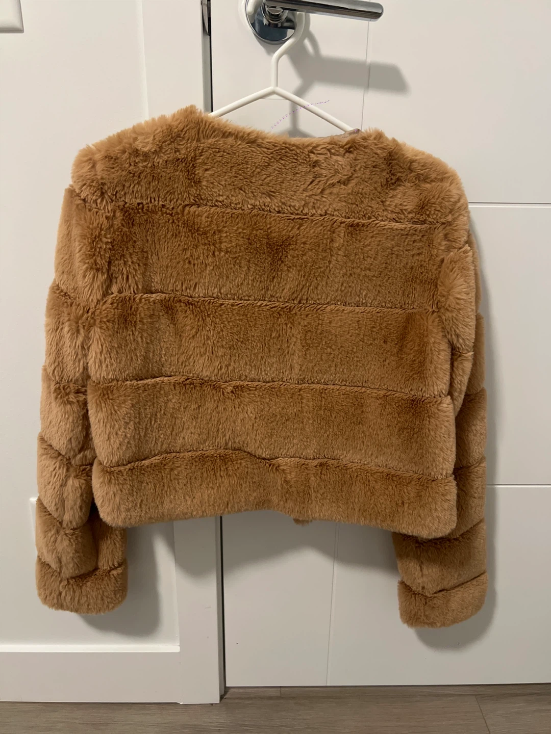 SHEIN Faux Fur Jacket - Size S - photo 3
