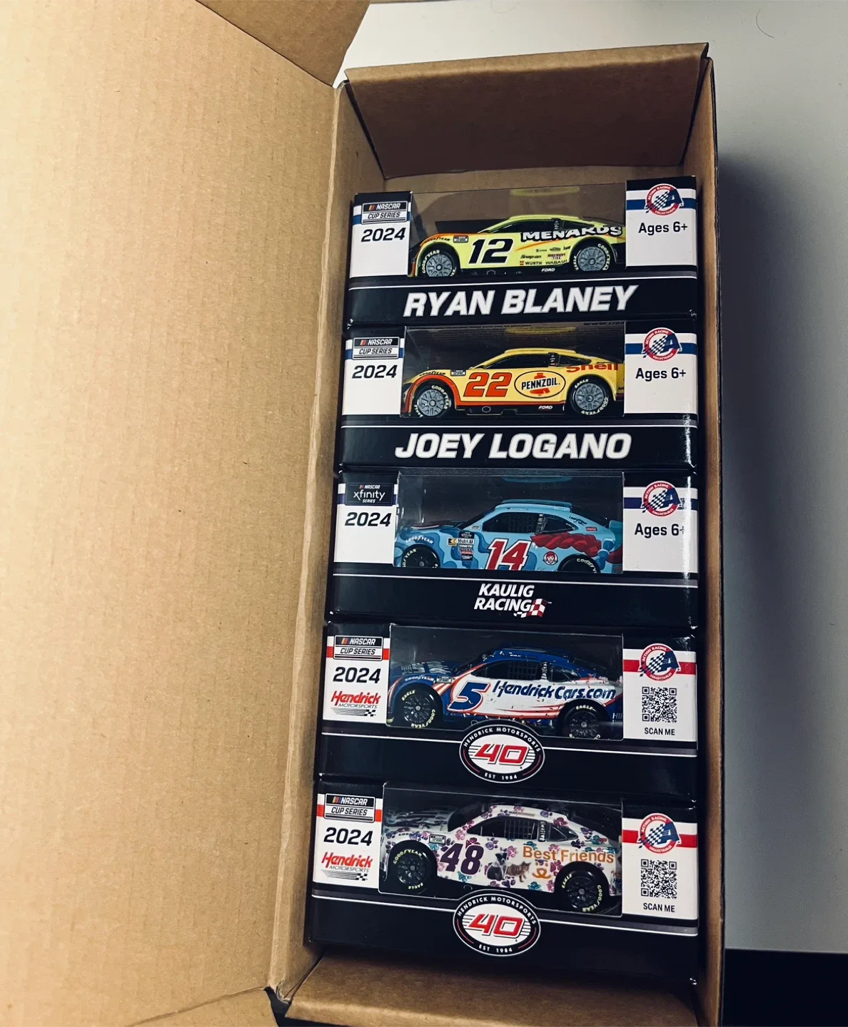 NASCAR 2024 Diecast Cars thumbnail