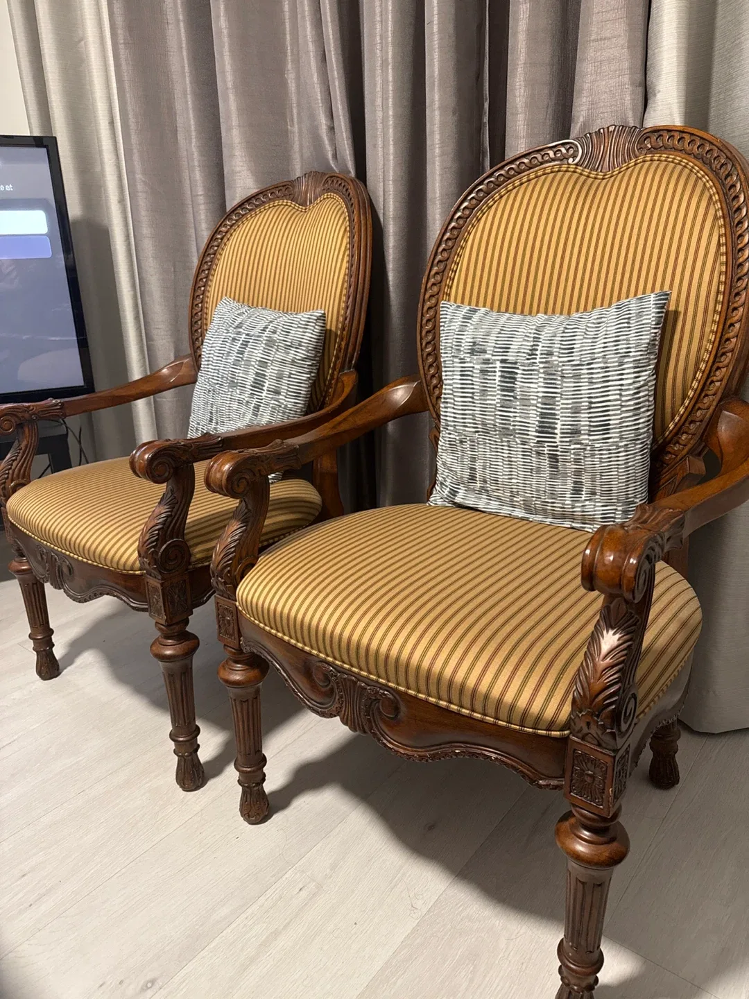 Antique Style Armchairs - Set of 2 thumbnail