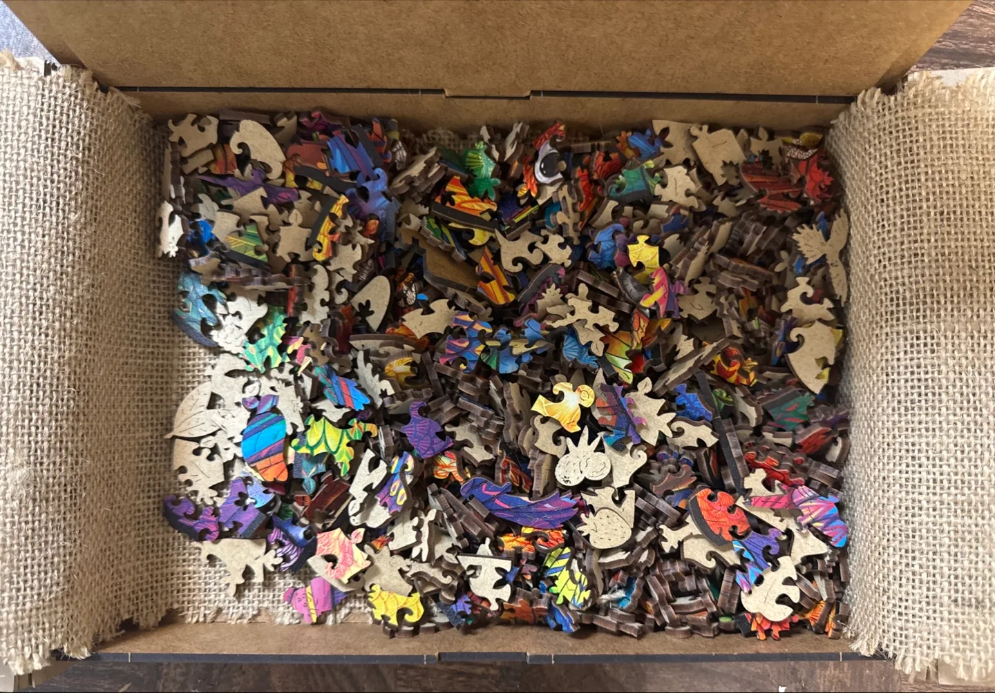 Unidragon Playful Parrots Wooden Puzzle - Royal Size image indicator(4)