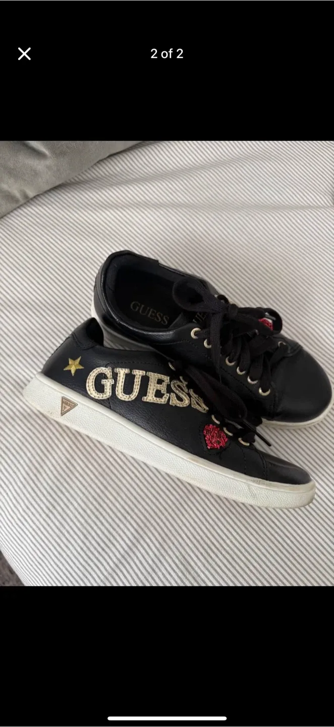 GUESS Shoes - PICKUP TODAY thumbnail