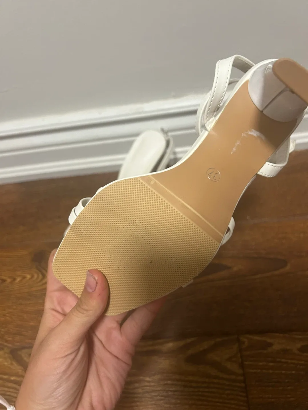 Egos White Heels - Size 37 image indicator(4)