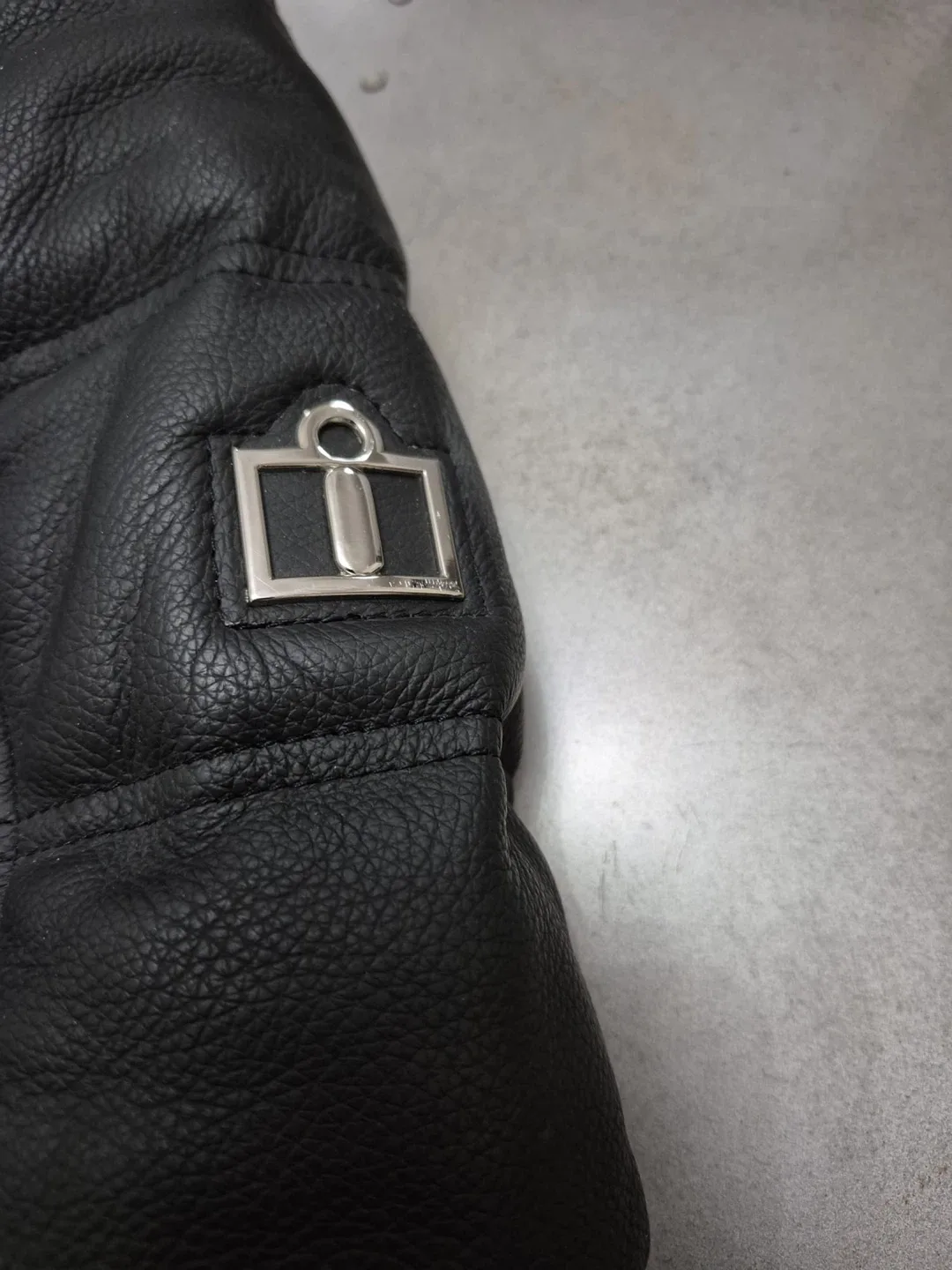 Icon Black Leather Motorcycle Jacket image indicator(4)