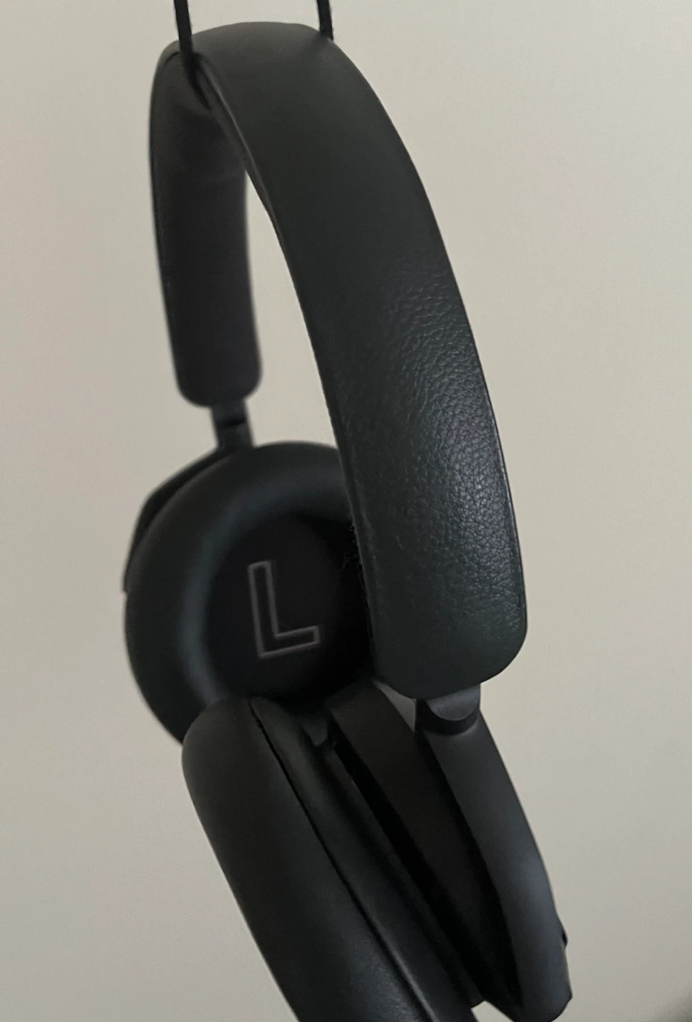 Bang & Olufsen Beoplay HX Headphones - photo 5
