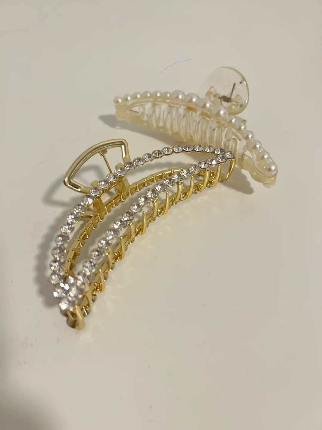 Hair Claw Clips - Gold & Pearl image indicator(2)