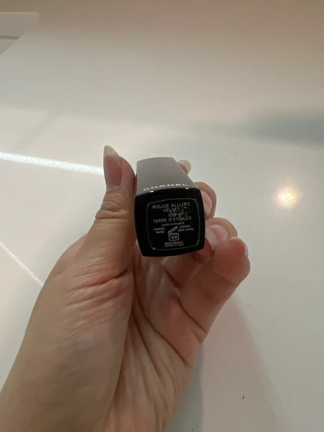 Chanel Rouge Allure Velvet Lipstick image indicator(4)