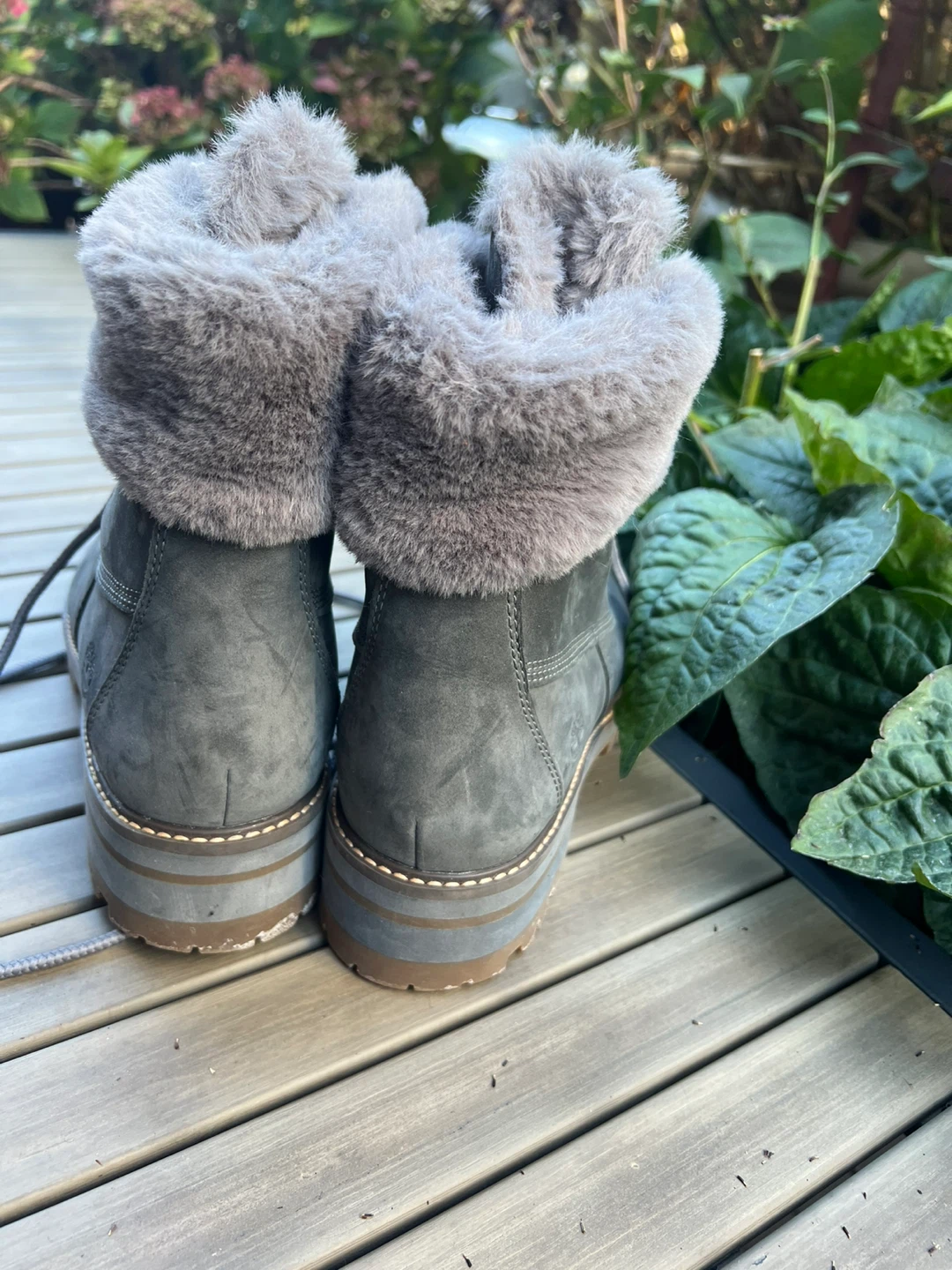 Timberland Gray Suede Boots - Women's Size 10 - photo 2