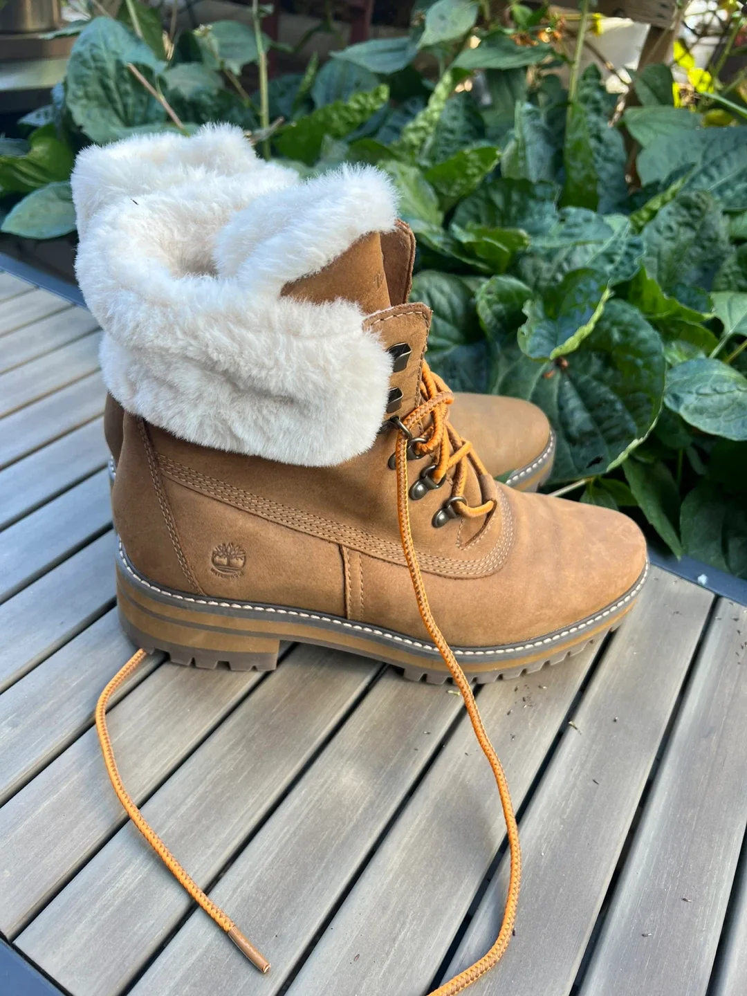 Timberland ReBOTL Waterproof Shearling Boots - Size 10 thumbnail