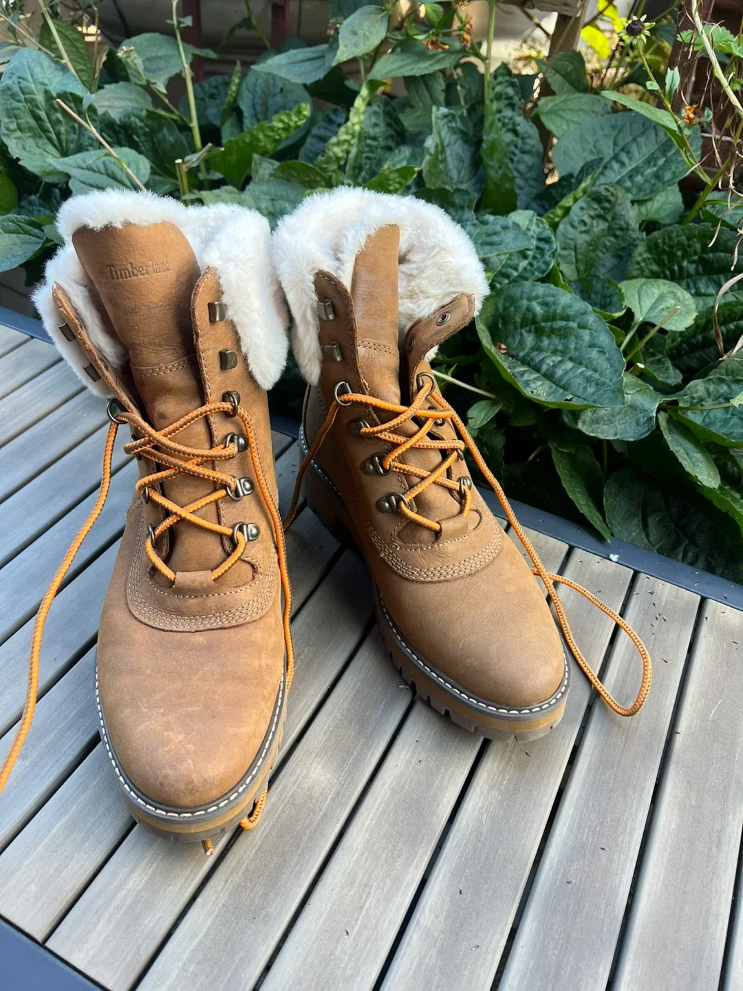 Timberland ReBOTL Waterproof Shearling Boots - Size 10 image indicator(2)