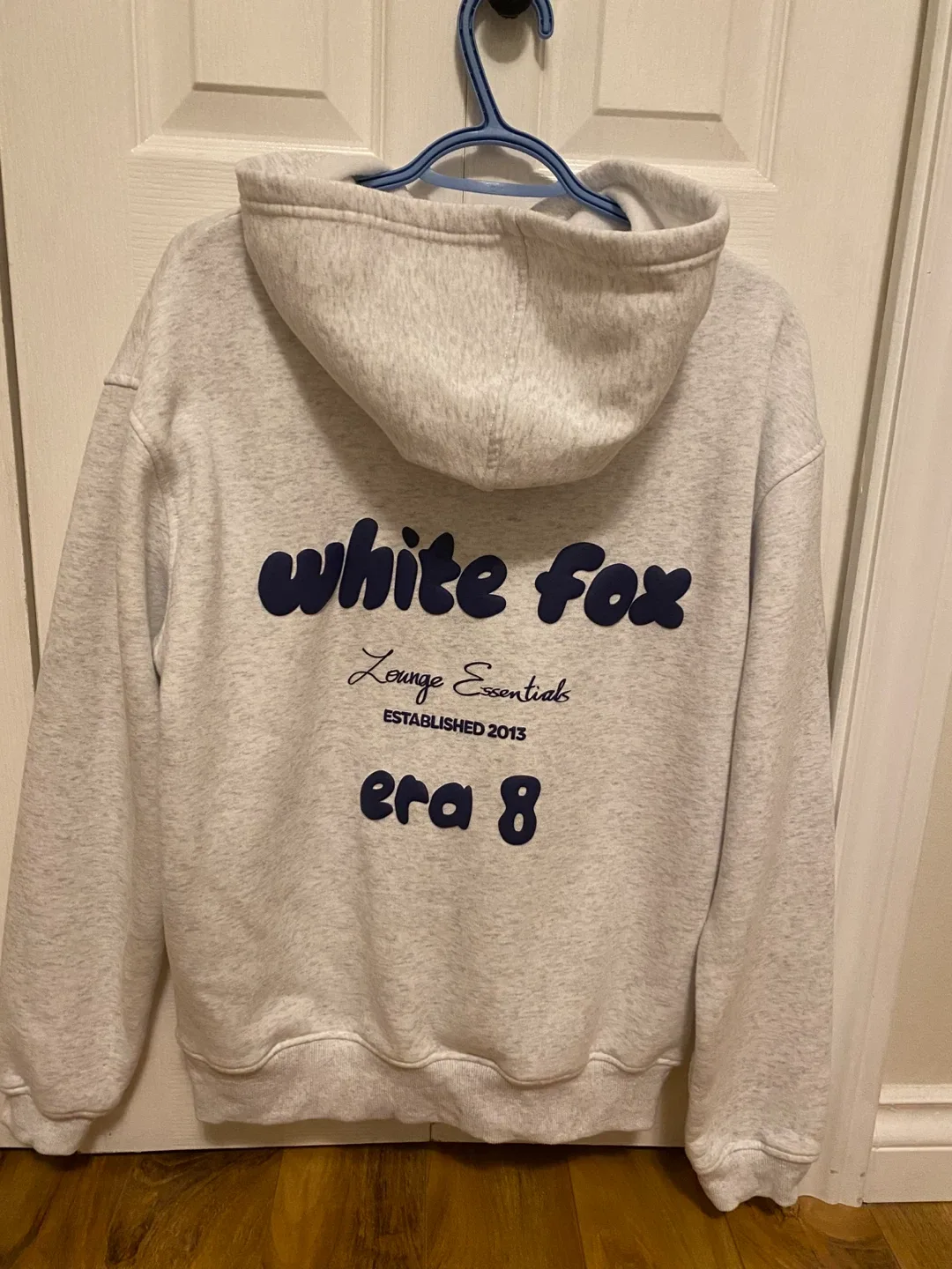 White Fox Lounge Essentials Hoodie - Size XS/S image indicator(2)