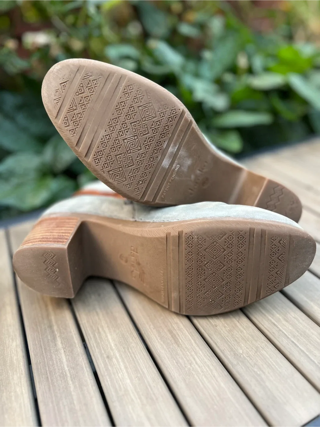 Dansko Gray Leather Ankle Boots Size 40 or 9.5 image indicator(5)