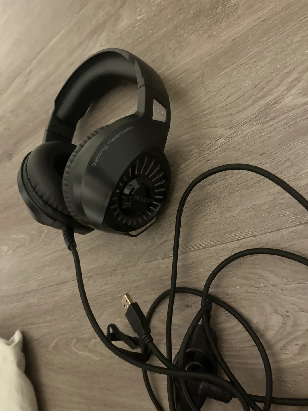 River Gaming Headset - Black