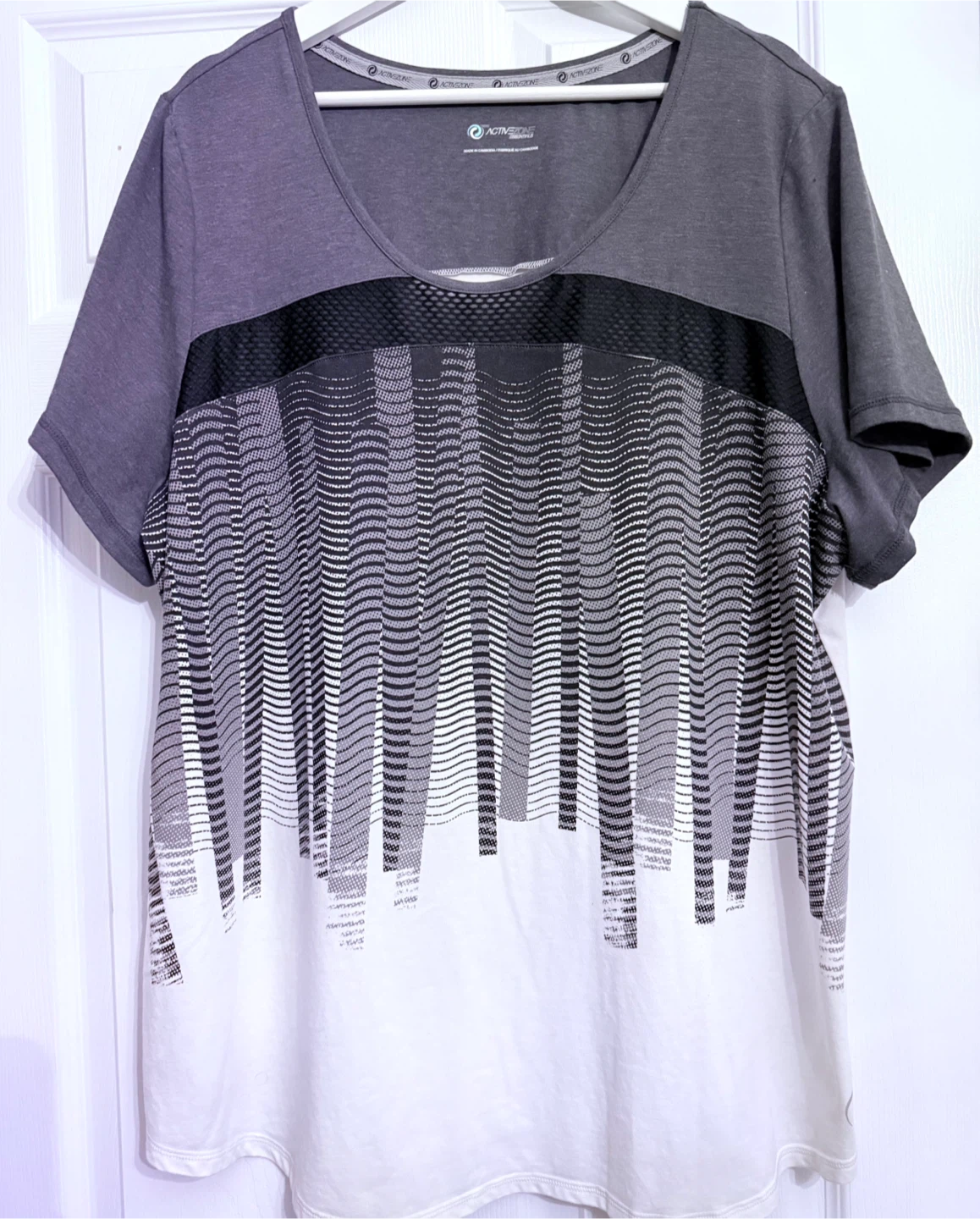 Active Zone Essentials Grey & White T-Shirt - photo 2