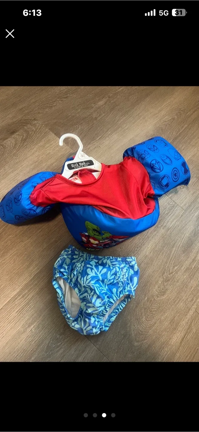 Kids Swim vest thumbnail