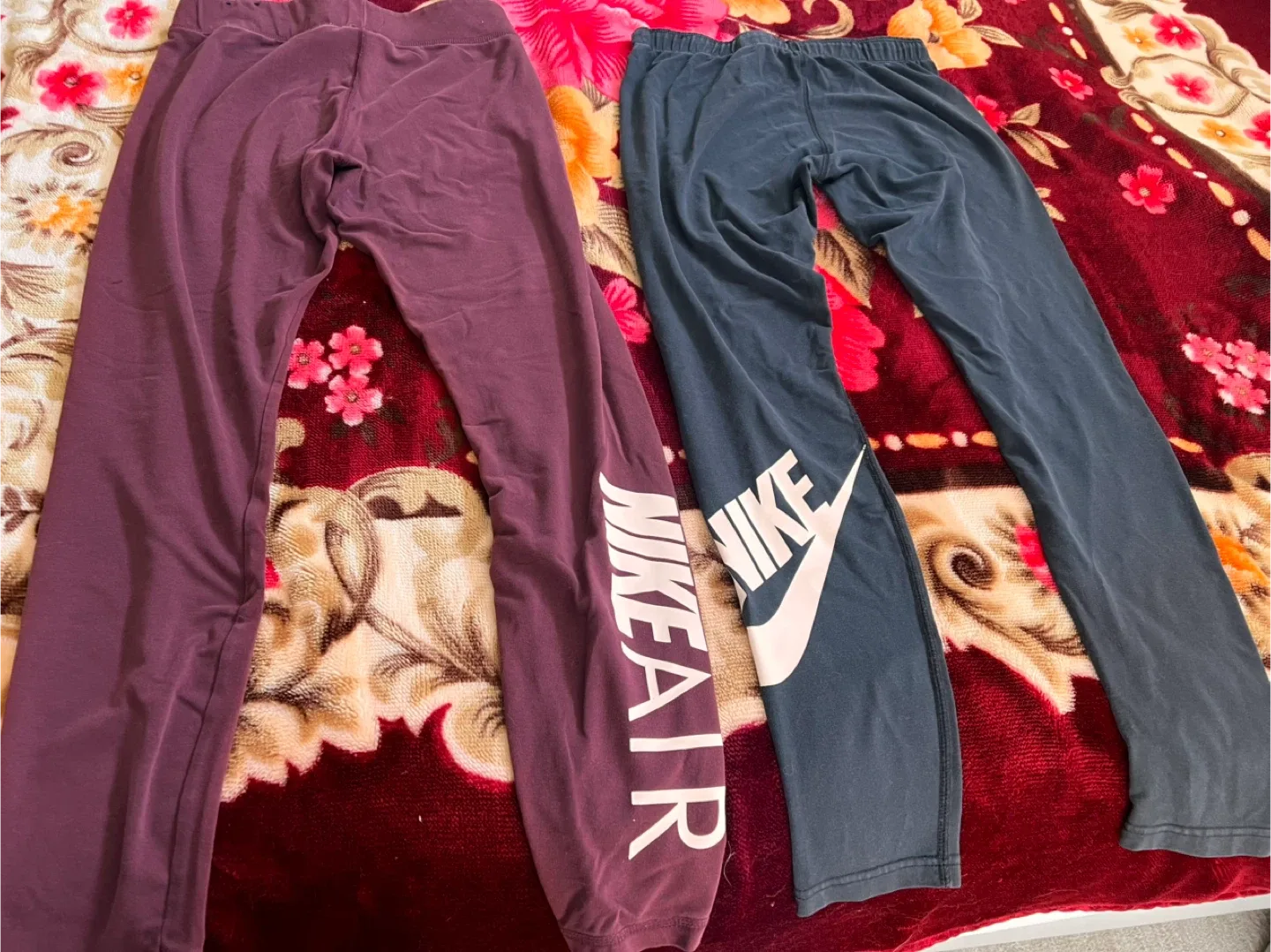 Nike Leggings image indicator(4)