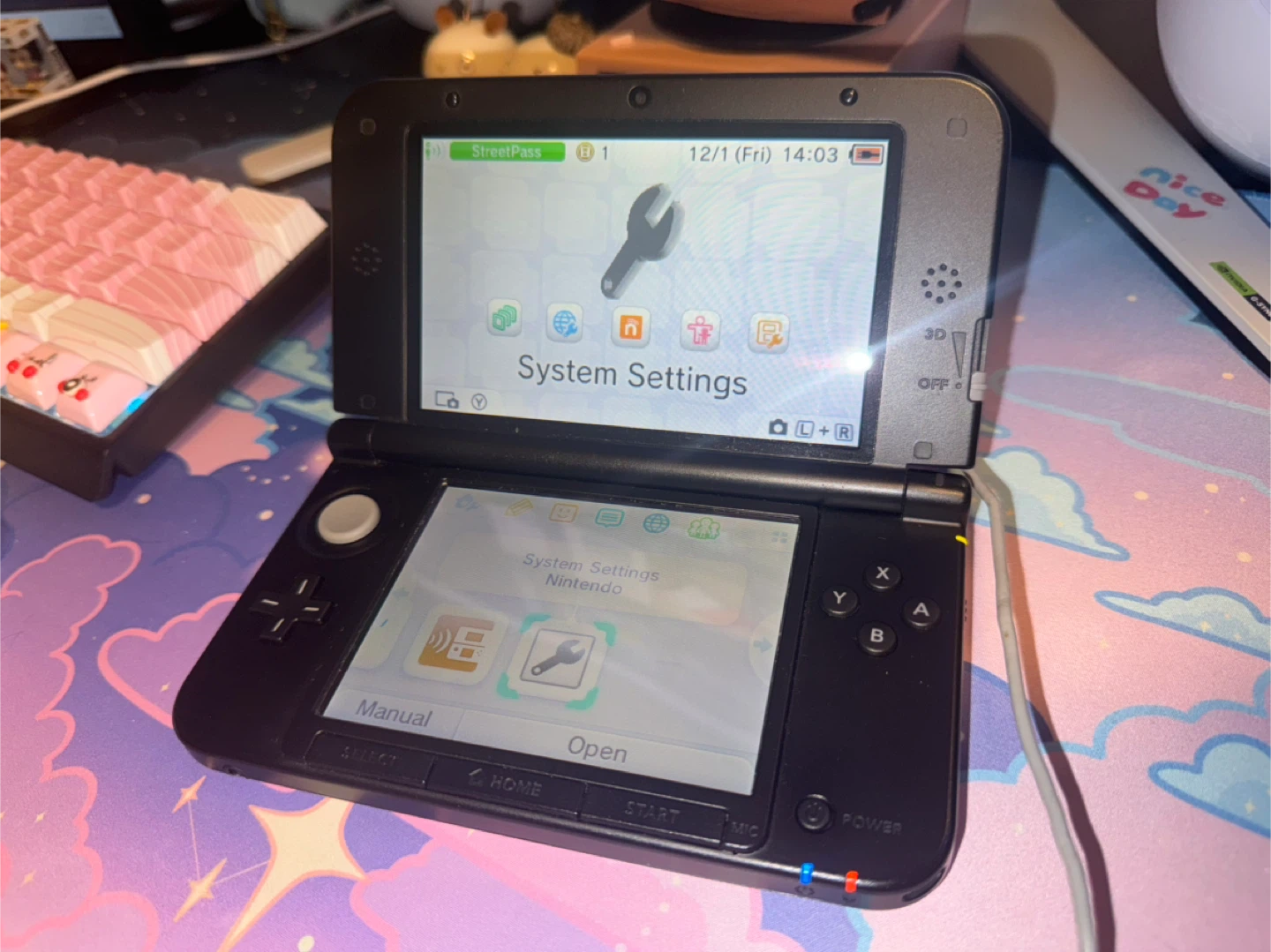 Nintendo 3DS XL - photo 5
