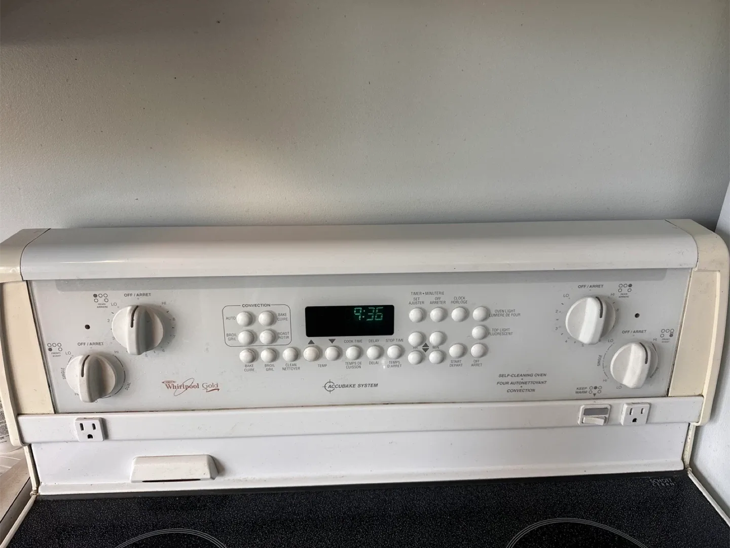 Whirlpool Gold Electric Range image indicator(2)