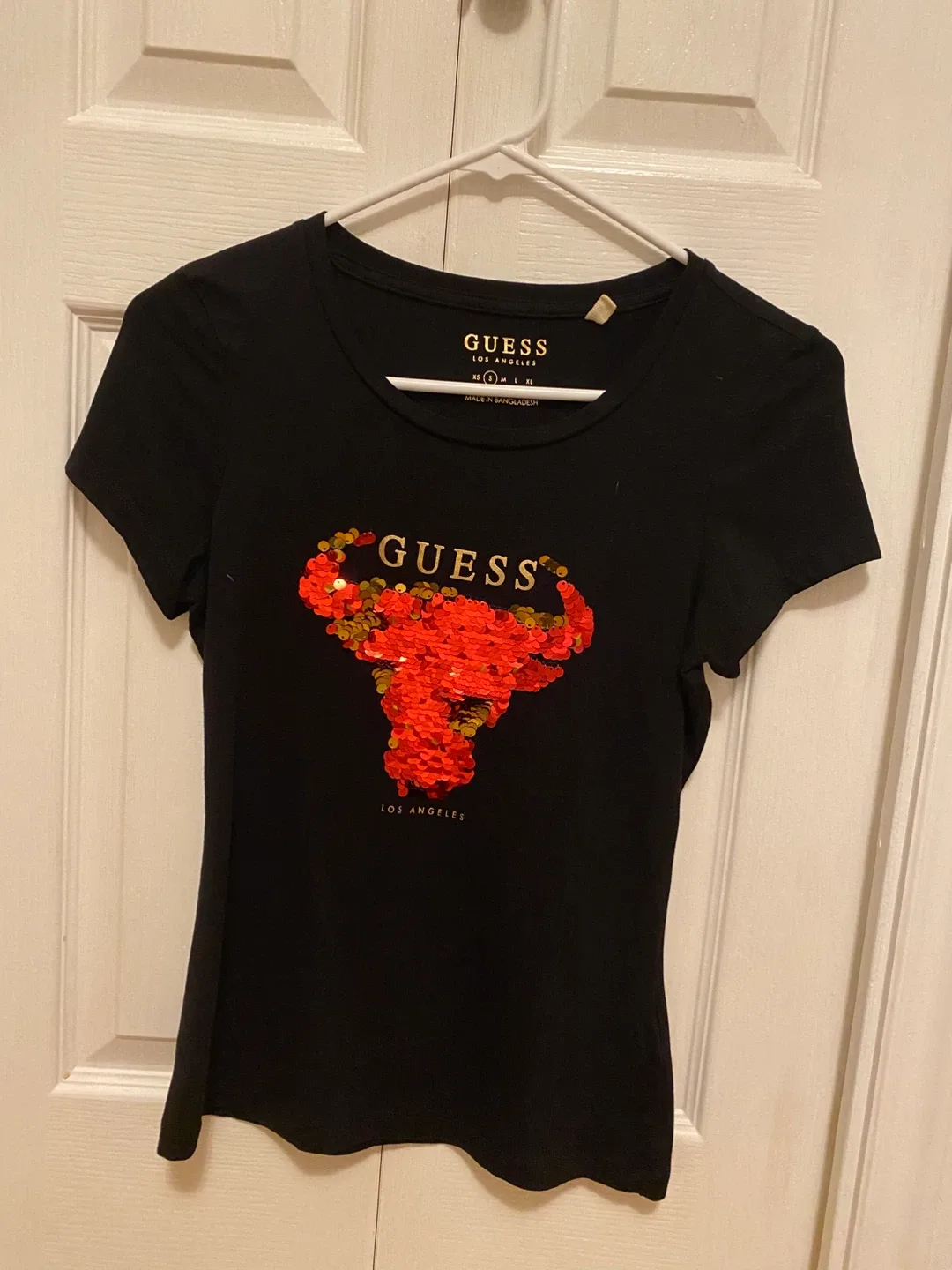 Guess Black Tee - Size Small thumbnail