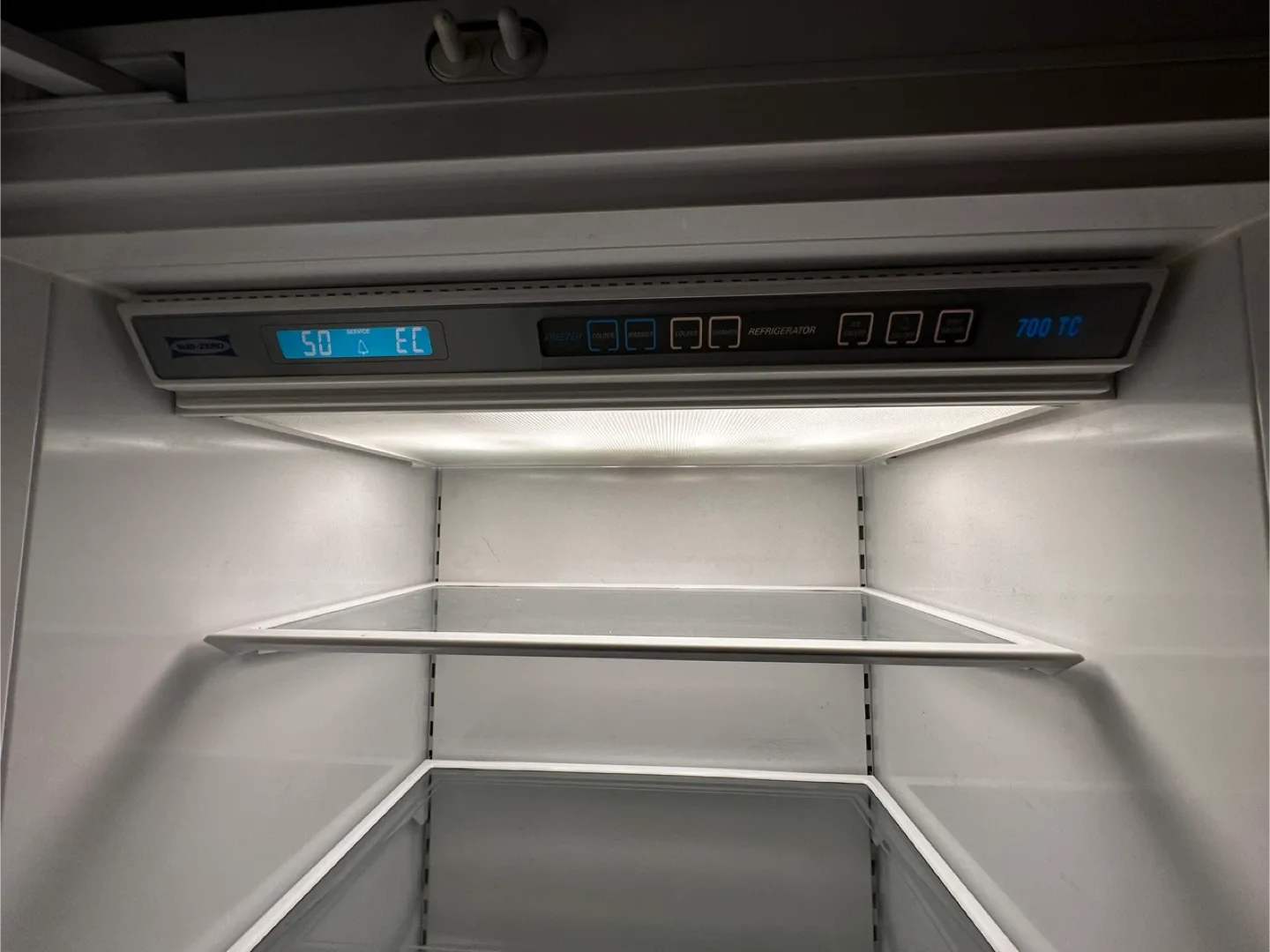 Sub-Zero 700 TC Refrigerator image indicator(5)