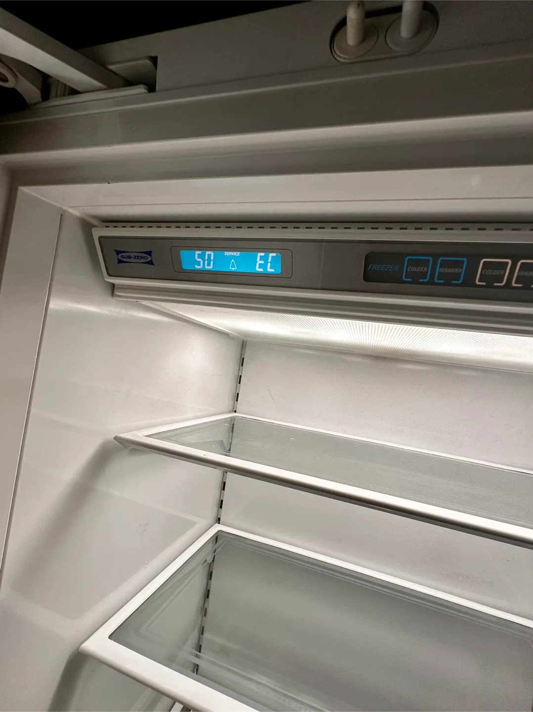 Sub-Zero 700 TC Refrigerator image indicator(8)
