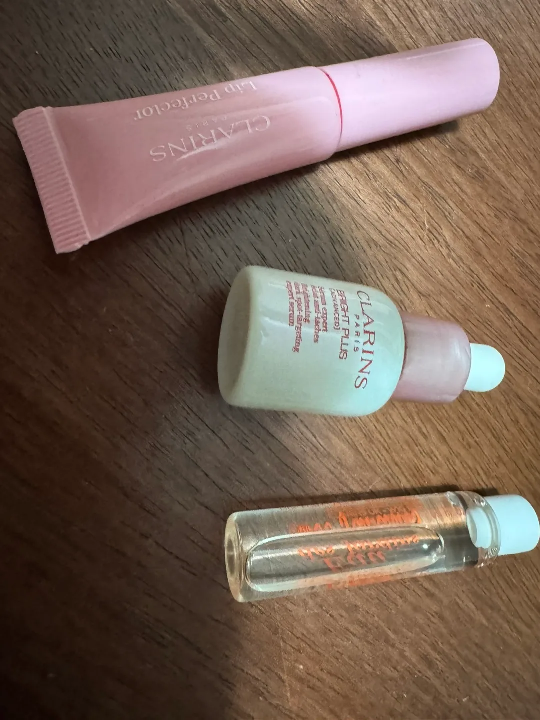 Clarins Skincare Sample Lot image indicator(3)