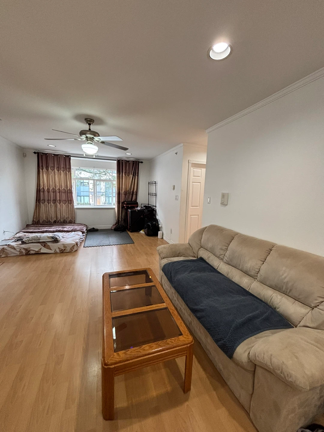 Living Space for Rent - photo 4