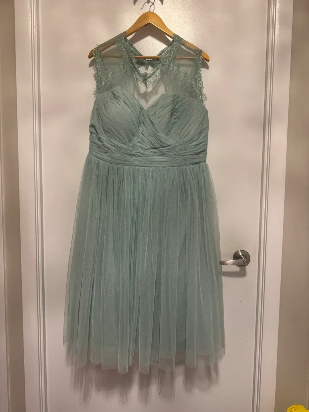 Light Green Tulle Dress thumbnail