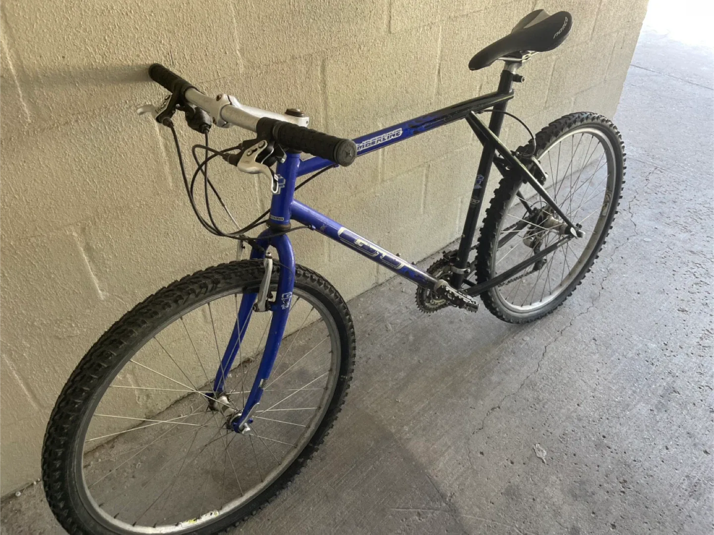 GT Timberline Mountain Bike image indicator(2)