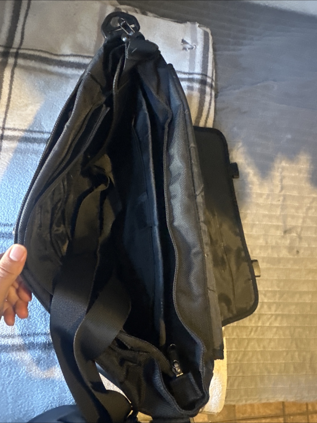 Lubardy Black Laptop Bag - photo 3