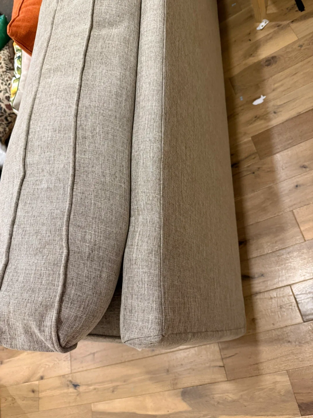 Grey couch 3 seater image indicator(3)