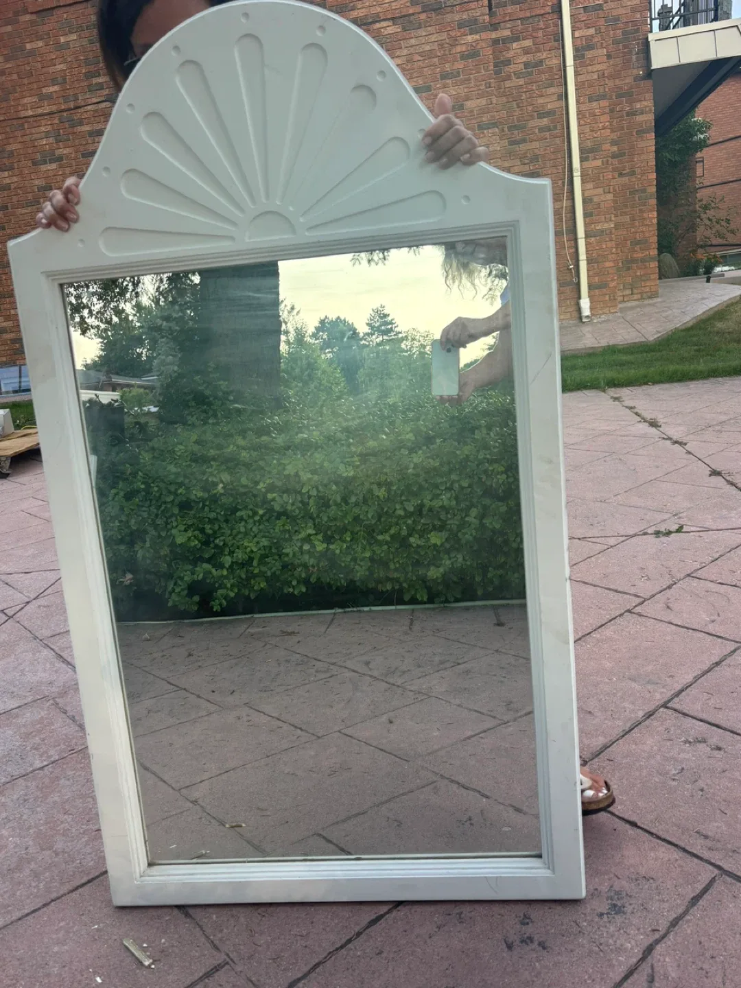 Large White Framed Mirror image indicator(2)