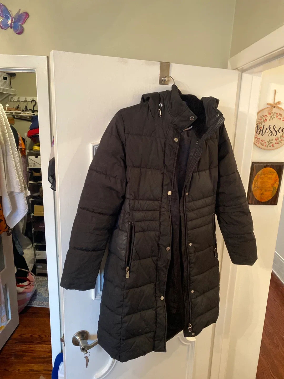 Calvin Klein coat image indicator(3)