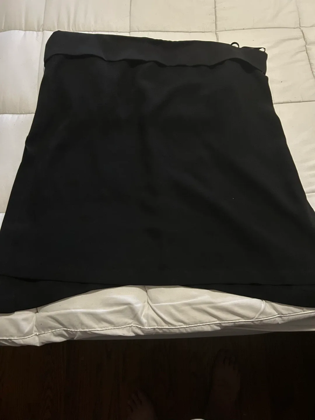 BCBGMAXAZRIA Black Lea Top - Size L image indicator(5)