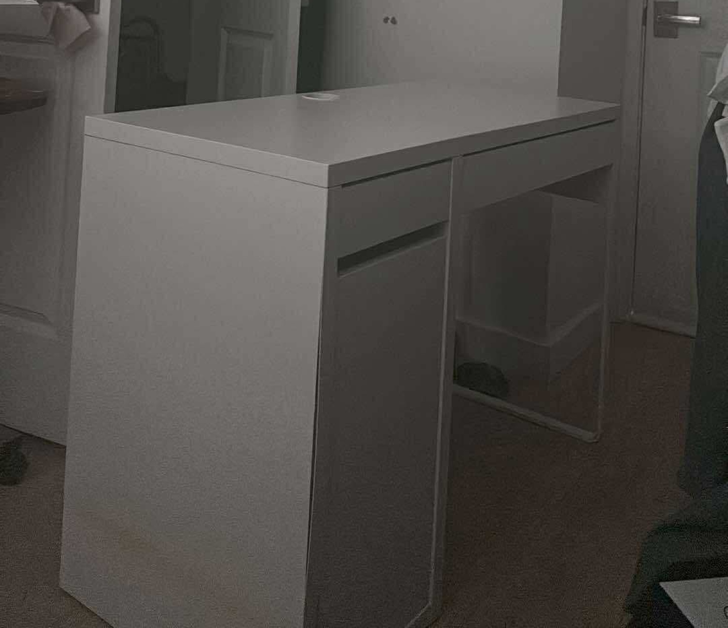 IKEA Micke White Desk