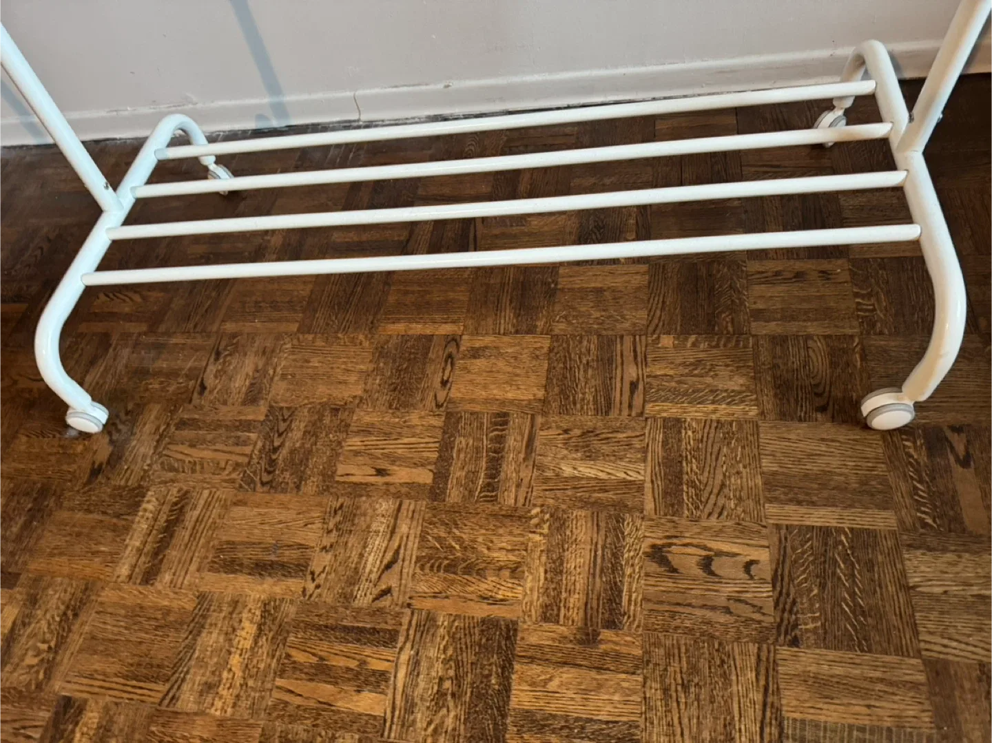 IKEA RIGGA White Clothes Rack image indicator(3)