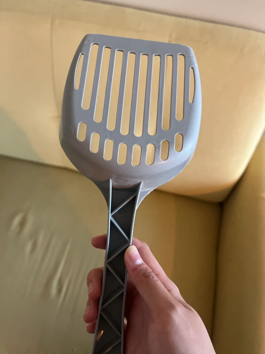 Grey Cat Litter Scoop thumbnail