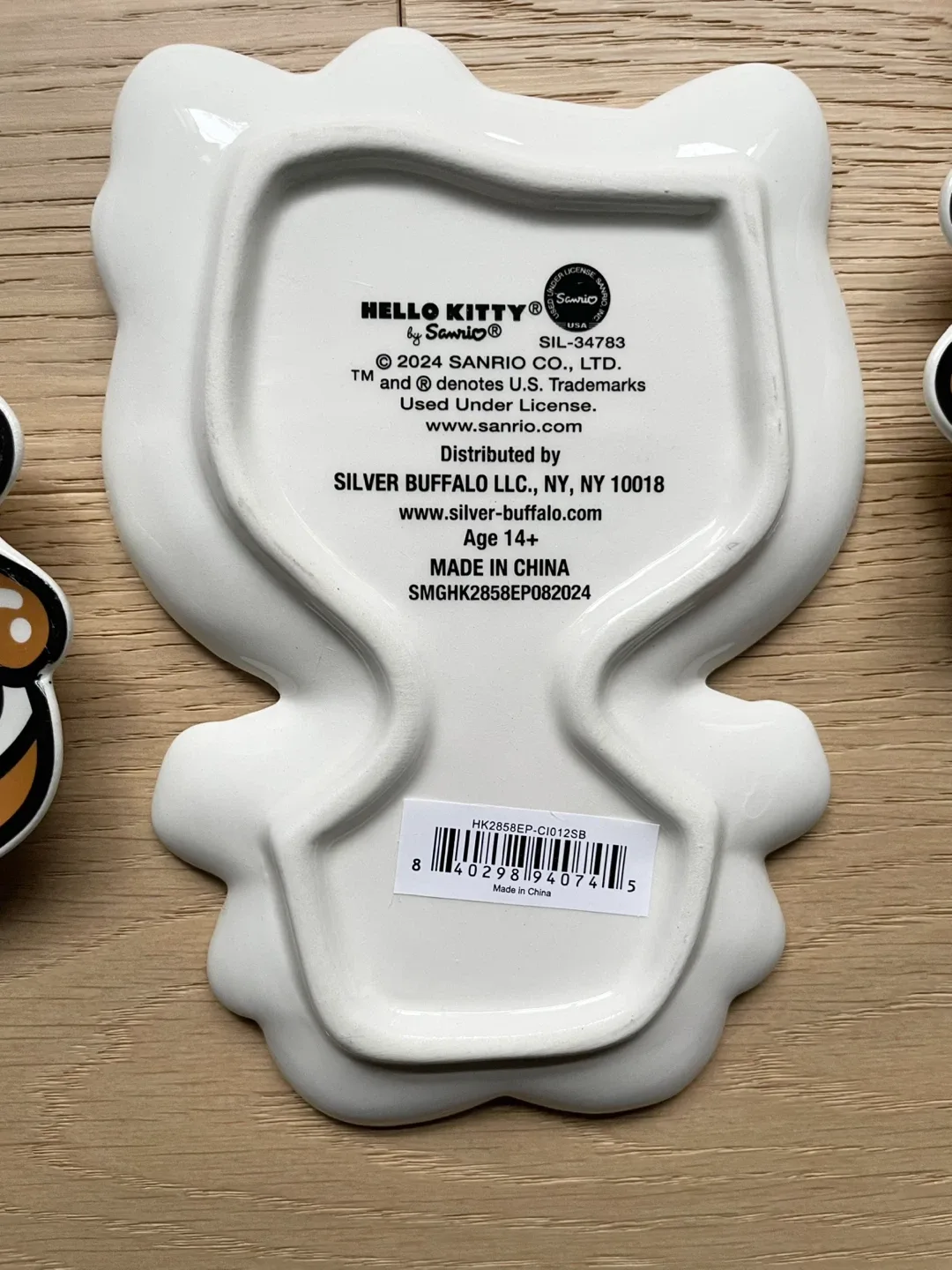 Hello Kitty Christmas Holiday Gingerbread Ceramic Trinket Tray image indicator(3)