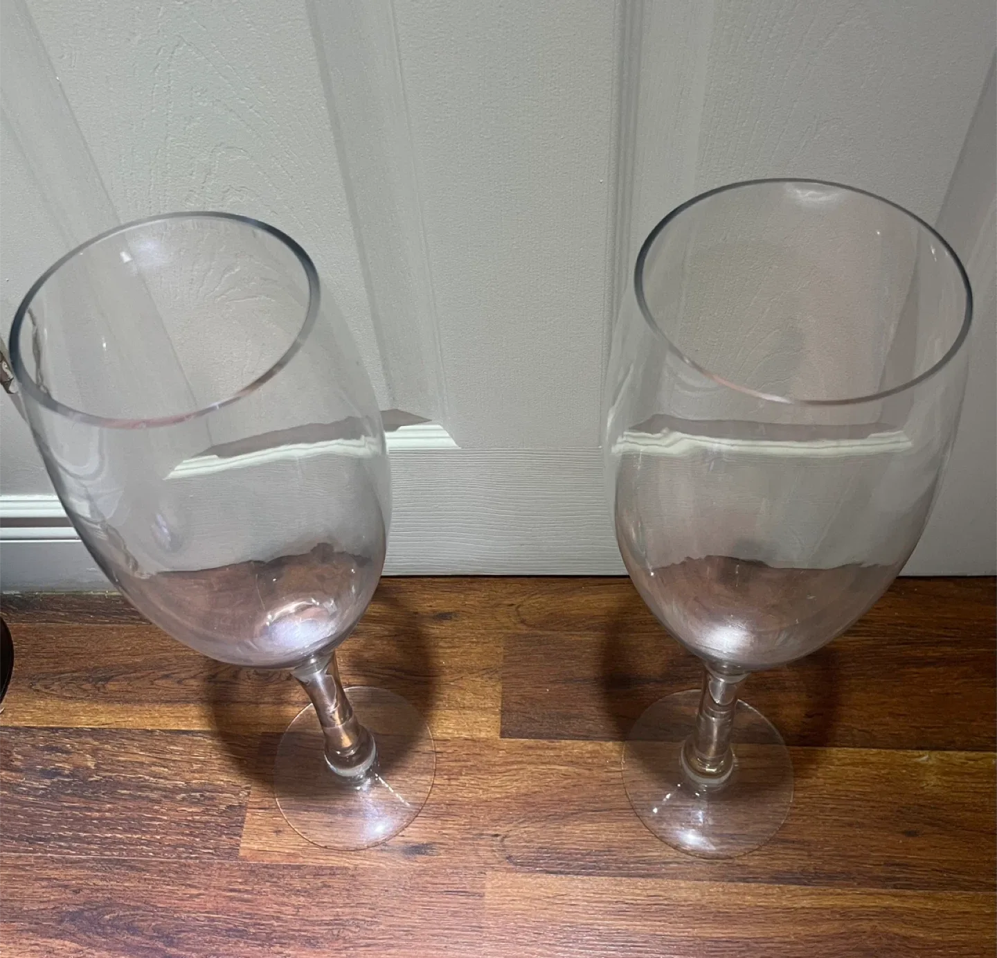 Large Decorative Wine Glasses (Set of 2) image indicator(2)