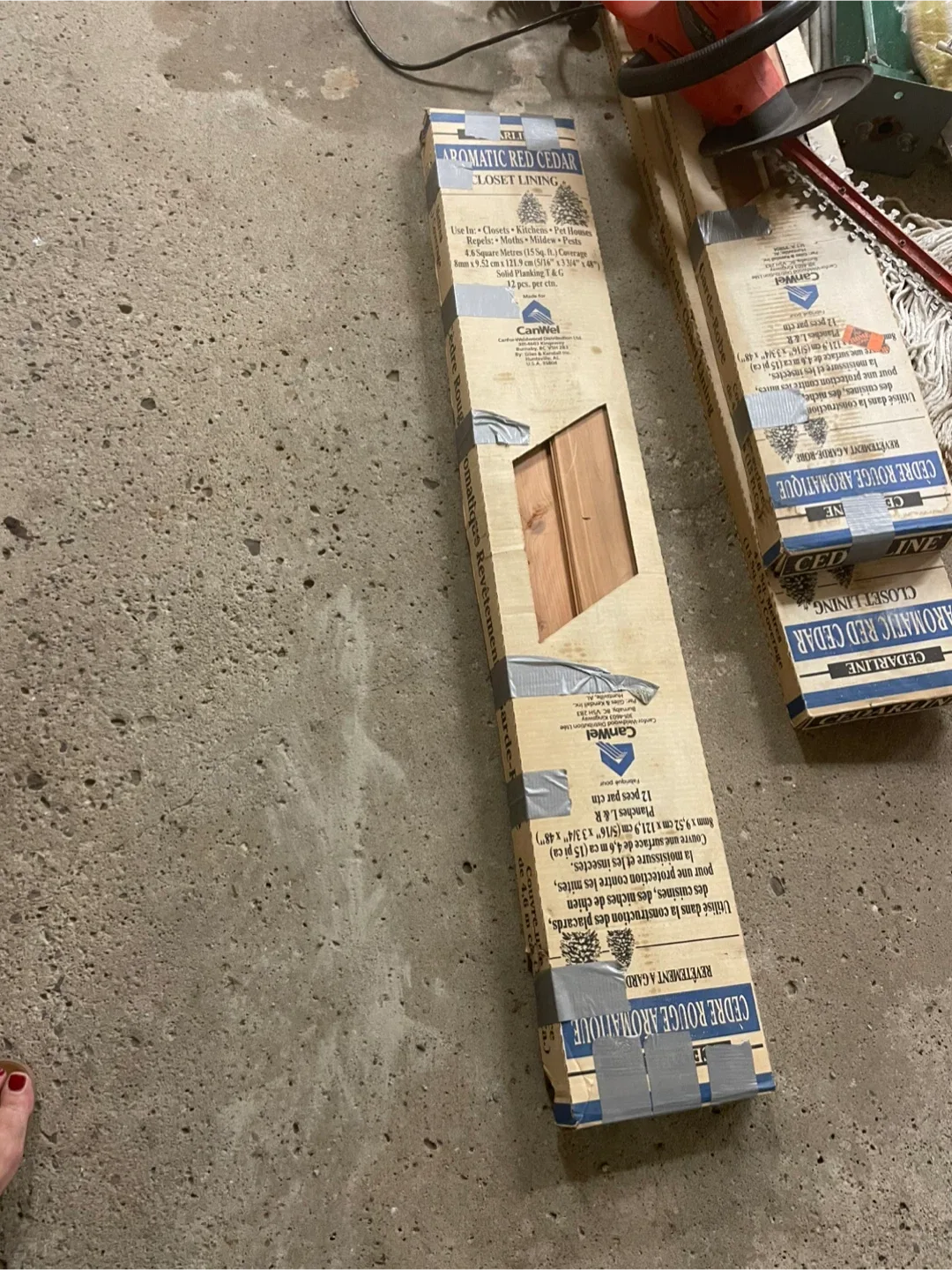 CanWel Aromatic Red Cedar Closet Lining thumbnail