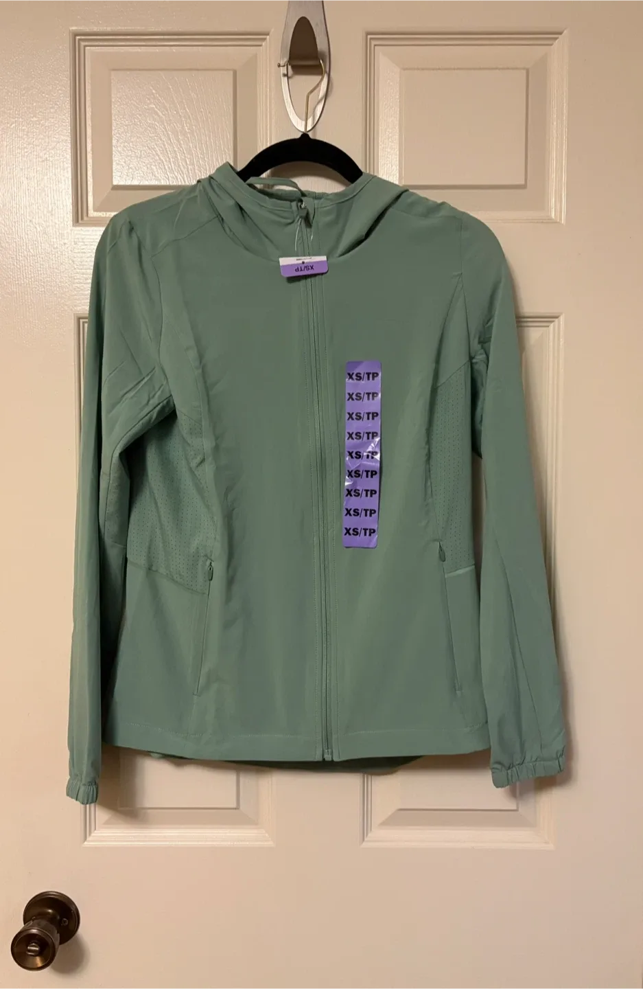 Mondetta Outdoor Jacket NWT - Size XS thumbnail