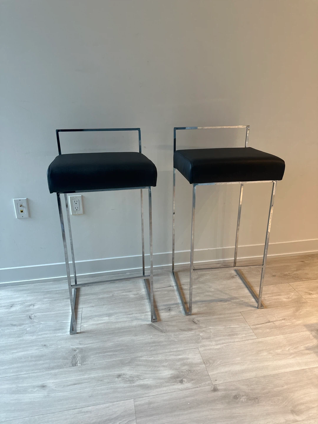 Set of 2 Black & Silver Bar Stools