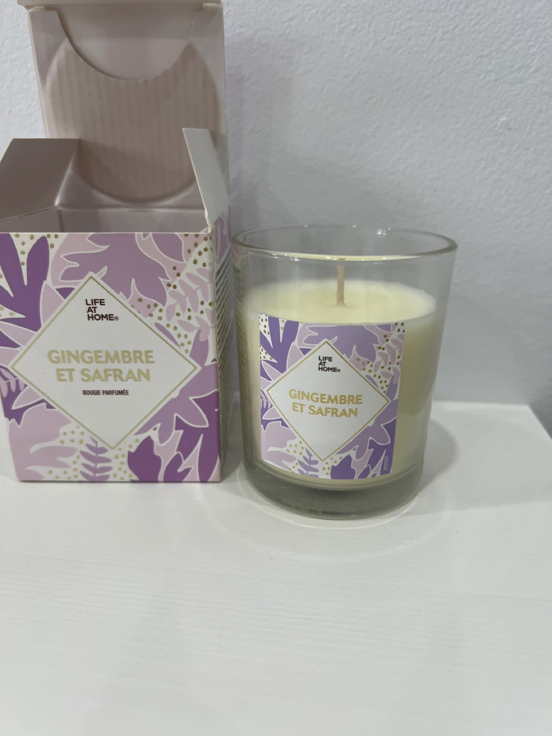 Life at Home Ginger & Saffron Scented Candle - photo 2