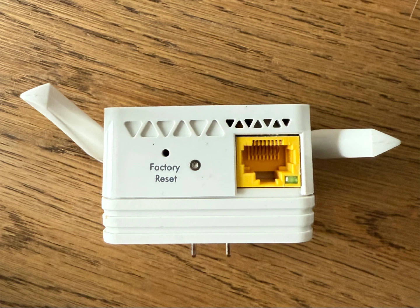 Netgear WiFi Range Extender - photo 3