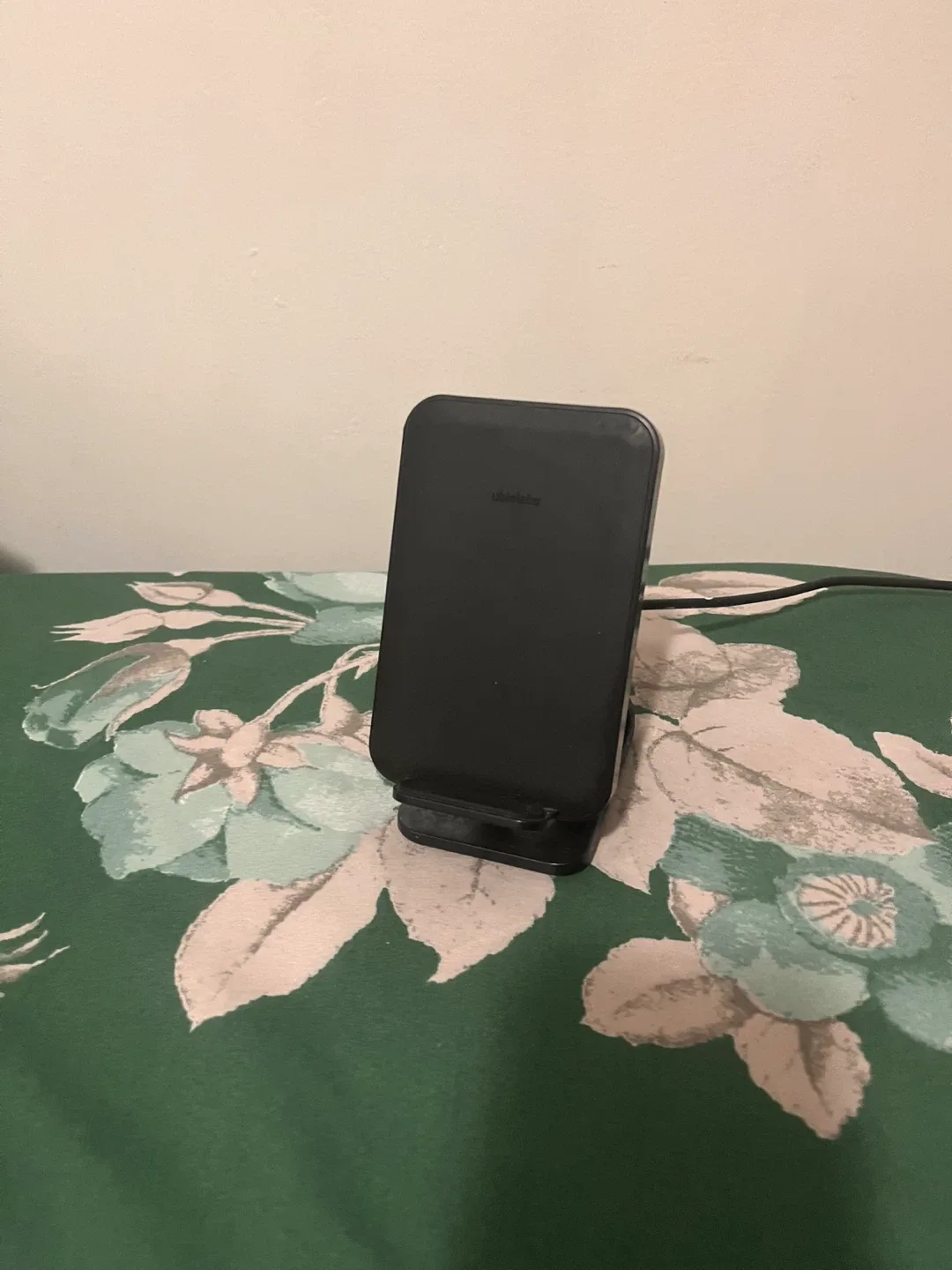 Ubiolabs Wireless Charger image indicator(2)