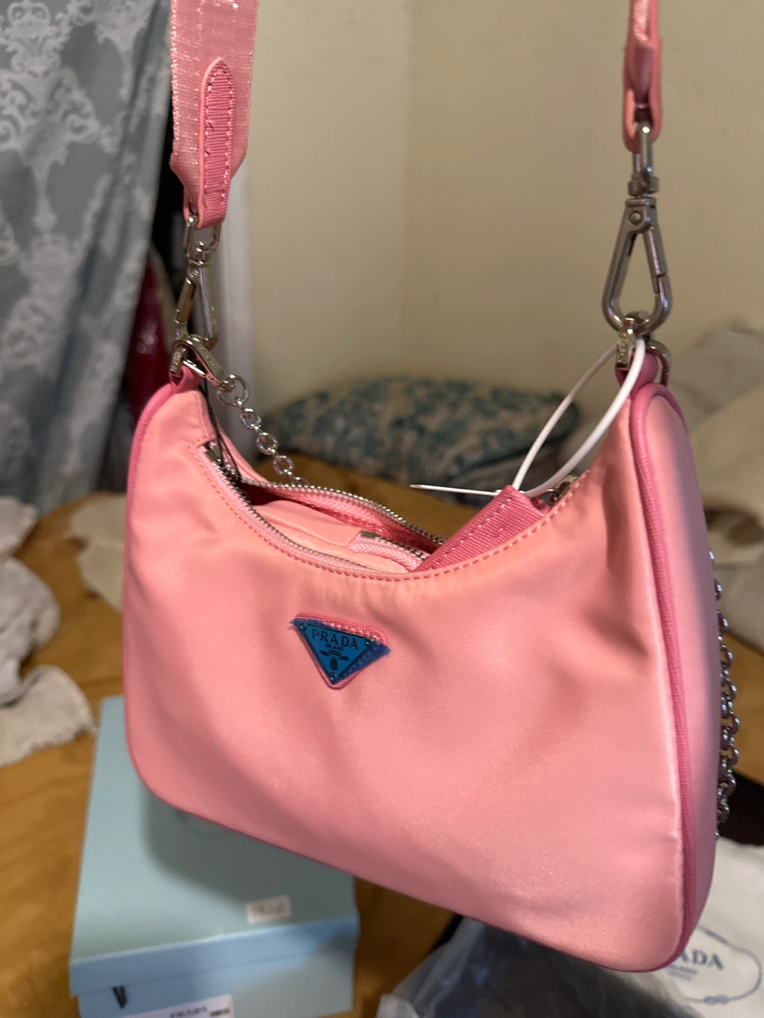 Prada Re-Edition 2005 Pink Nylon Bag - New - photo 2