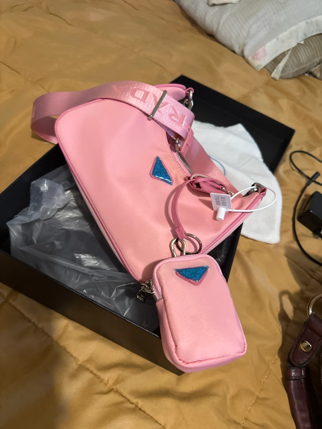 Prada Re-Edition 2005 Pink Nylon Bag - New - photo 3
