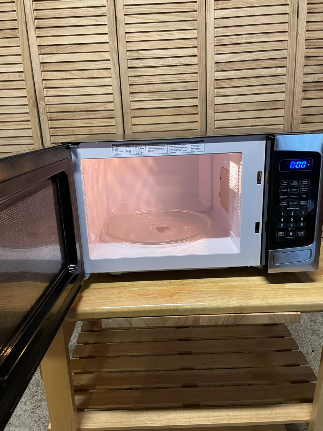 Insignia Microwave - photo 4