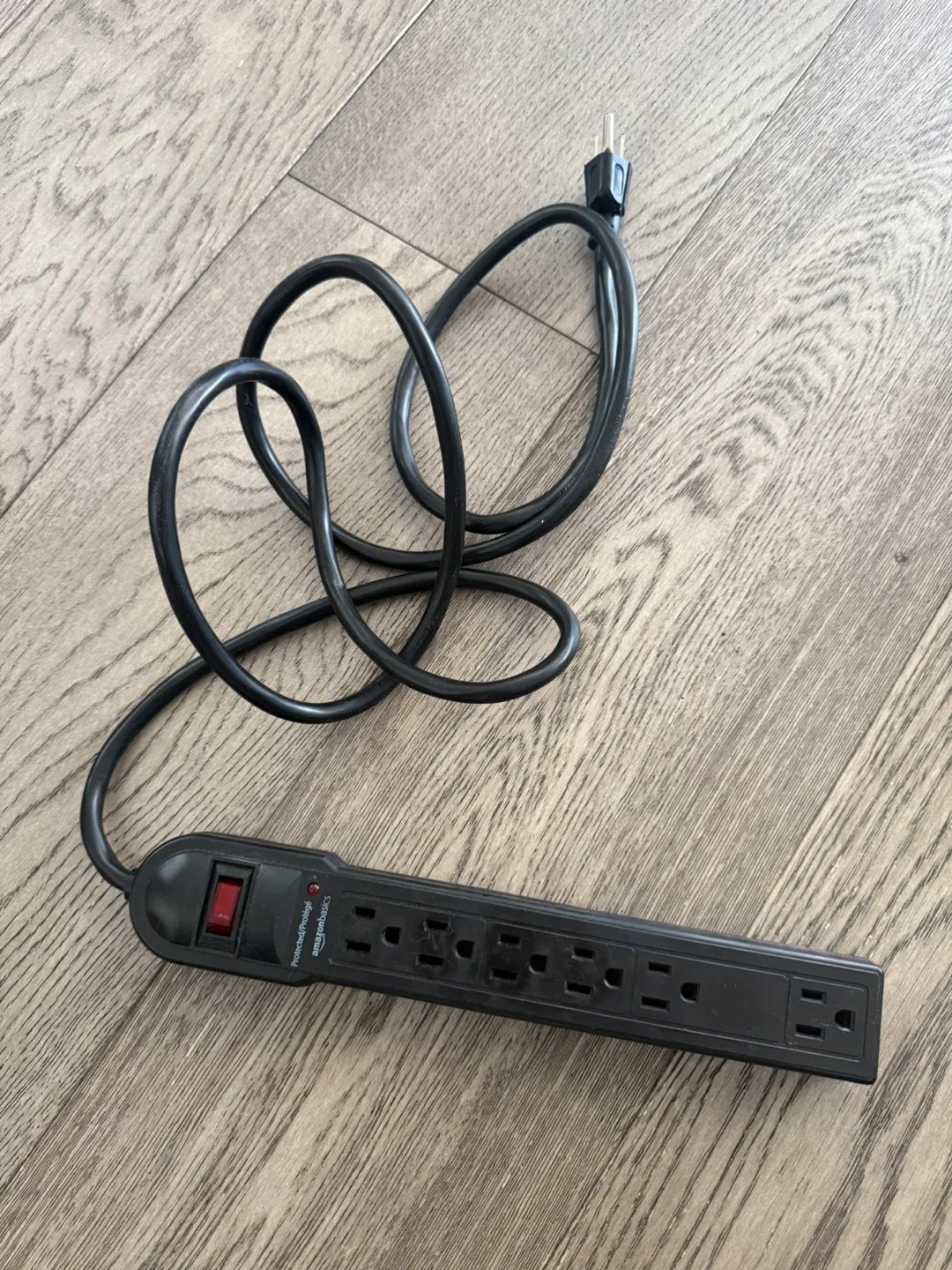 Power Cords & Power Bar image indicator(2)