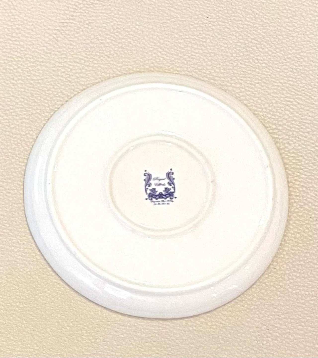 Royal Elfreda Miniature Vintage Tea Set in Box image indicator(4)